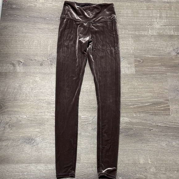 ALO Yoga Other - Alo Yoga Women's Ultra Luxe Velour Antique Rose Soft Leggings